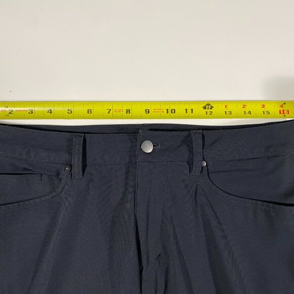 M5968S - Lululemon ABC Pant Classic Warpstreme Obsidian men's size 32x33 - Picture 7 of 9